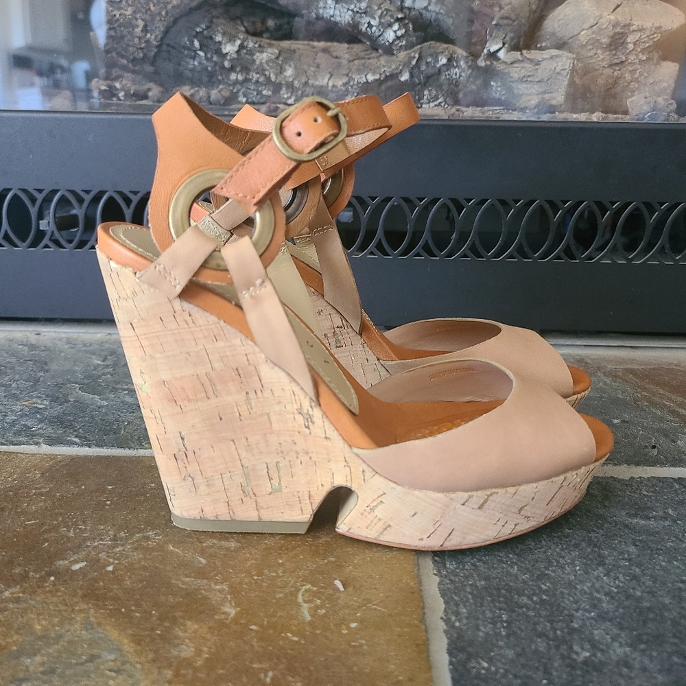 Lola Cruz Brown Leather and Cork Strappy Peep Toe Wedge Heels Size 36/US sz 6 - Picture 2 of 10